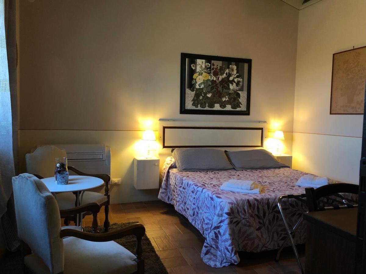 La Rugantina Hotel Cortona Eksteriør billede