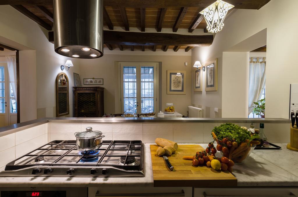 La Rugantina Hotel Cortona Eksteriør billede
