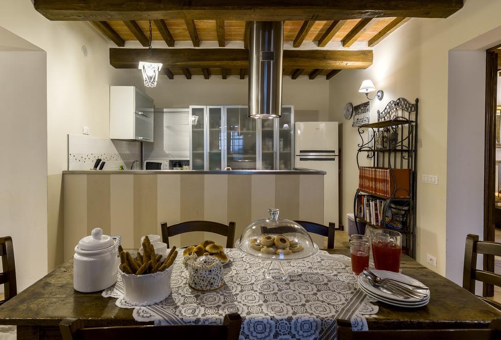 La Rugantina Hotel Cortona Eksteriør billede