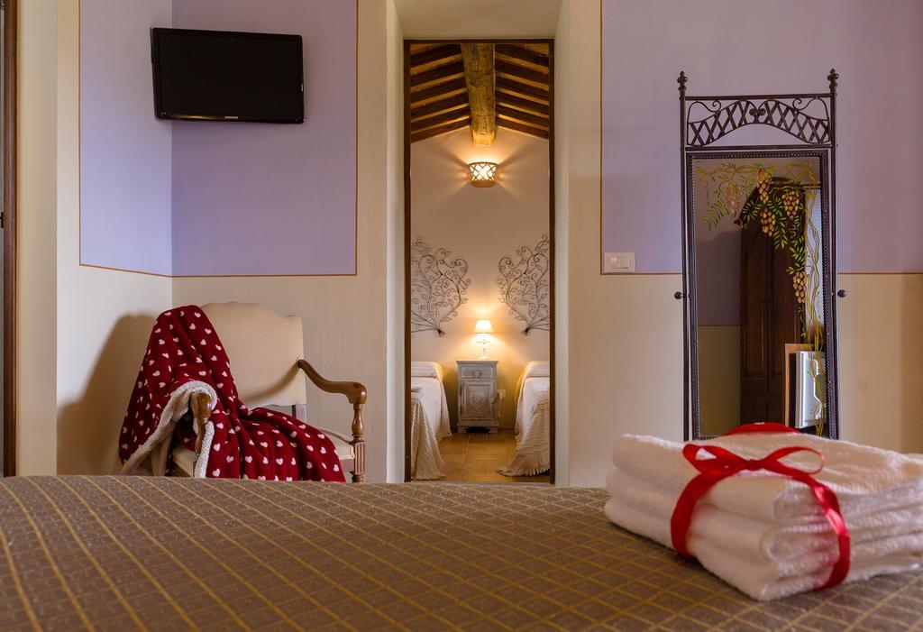 La Rugantina Hotel Cortona Eksteriør billede