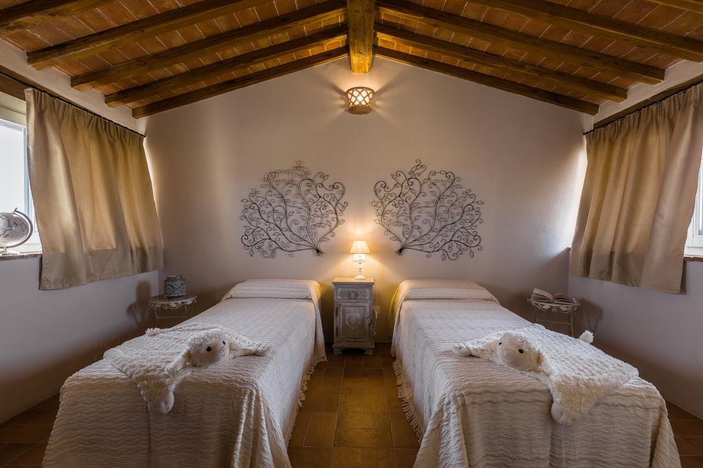 La Rugantina Hotel Cortona Eksteriør billede